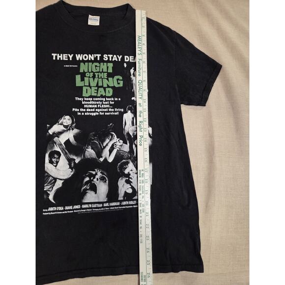 NIGHT OF THE LIVING DEAD MOVIE POSTER T SHIRT horror, cult films, zombies Small - Picture 5 of 8
